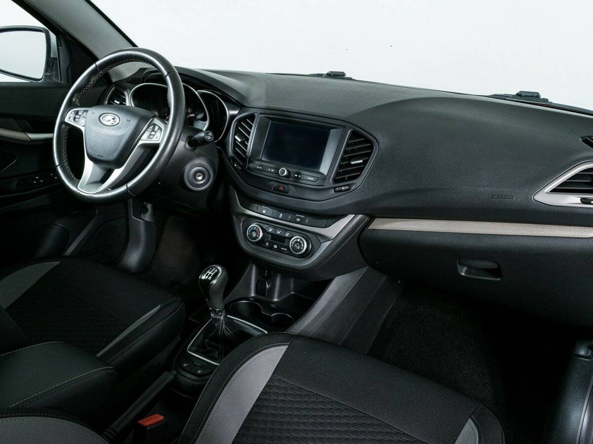 Lada (ВАЗ) Vesta 2021 года с пробегом. Фото: #7