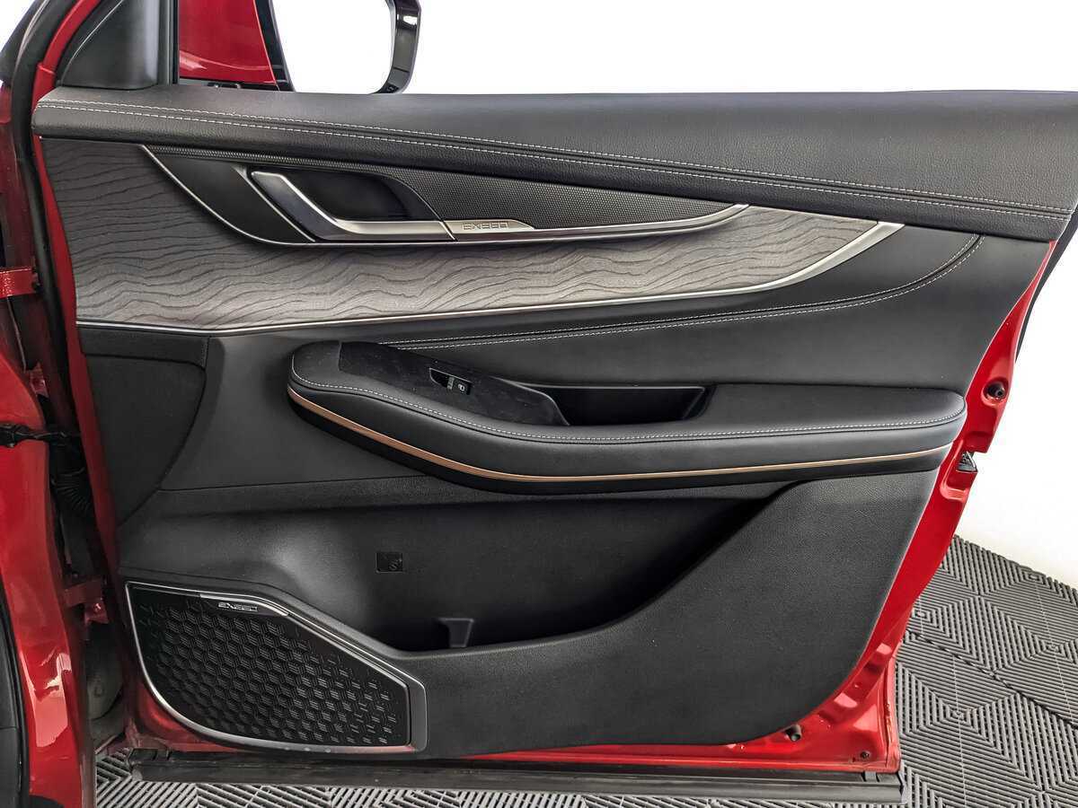 EXEED LX 2022 года с пробегом. Фото: #23