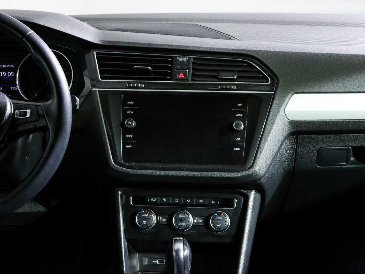 Volkswagen Tiguan 2018 года с пробегом. Фото: #10