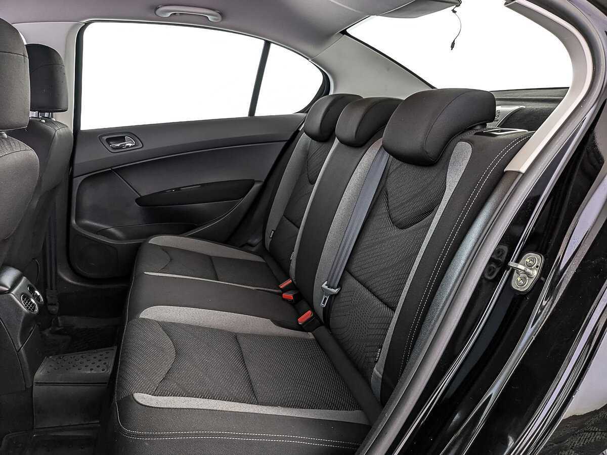 Peugeot 408 2016 года с пробегом. Фото: #15