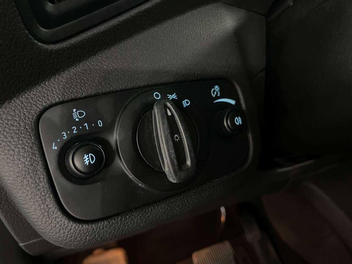 Ford Kuga 2017 года с пробегом. Фото: #13