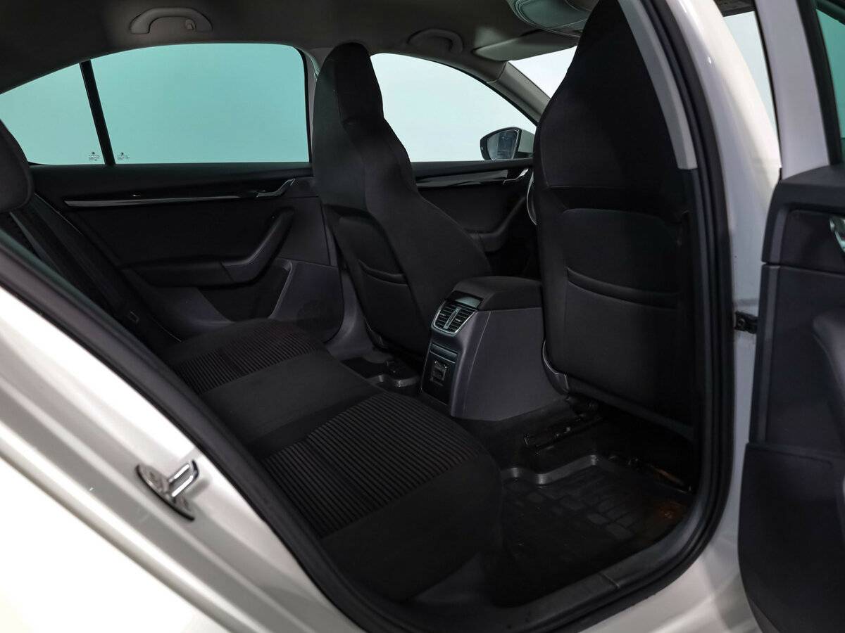 Skoda Octavia 2015 года с пробегом. Фото: #20