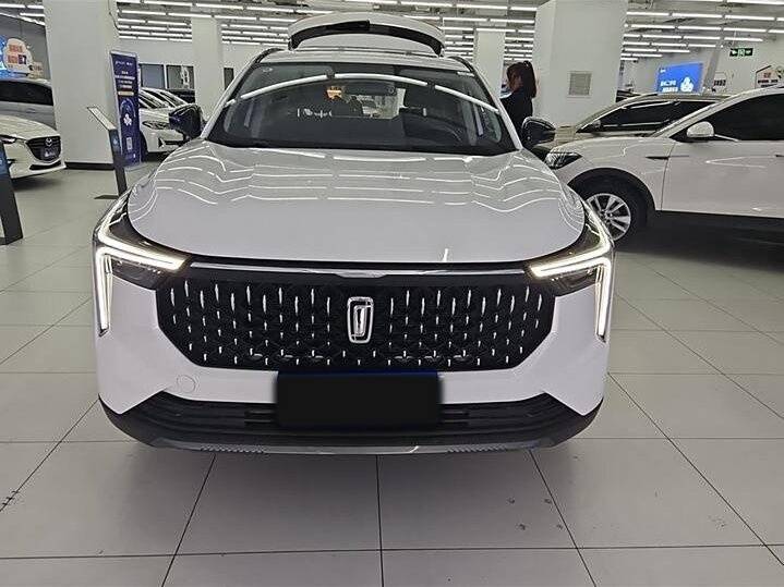 FAW Bestune T55 2021 года с пробегом. Фото: #1