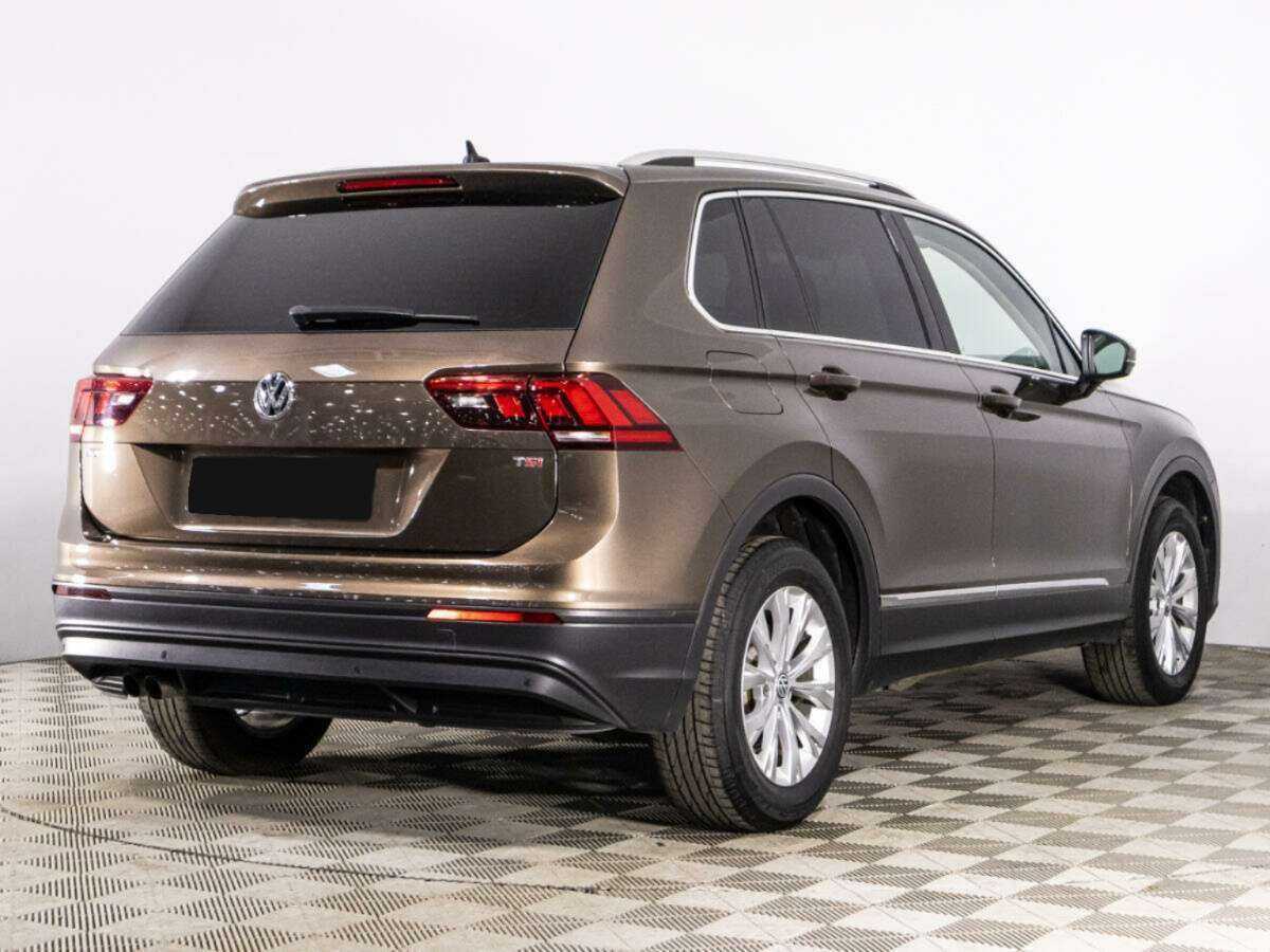 Volkswagen Tiguan 2017 года с пробегом. Фото: #4