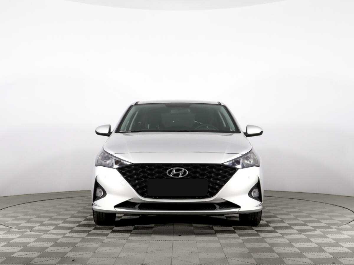 Hyundai Solaris 2021 года с пробегом. Фото: #1