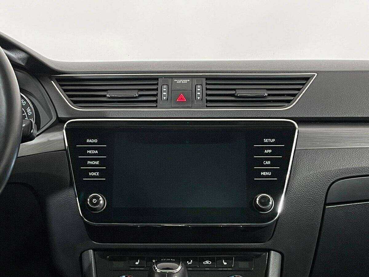 Skoda Superb 2017 года с пробегом. Фото: #10