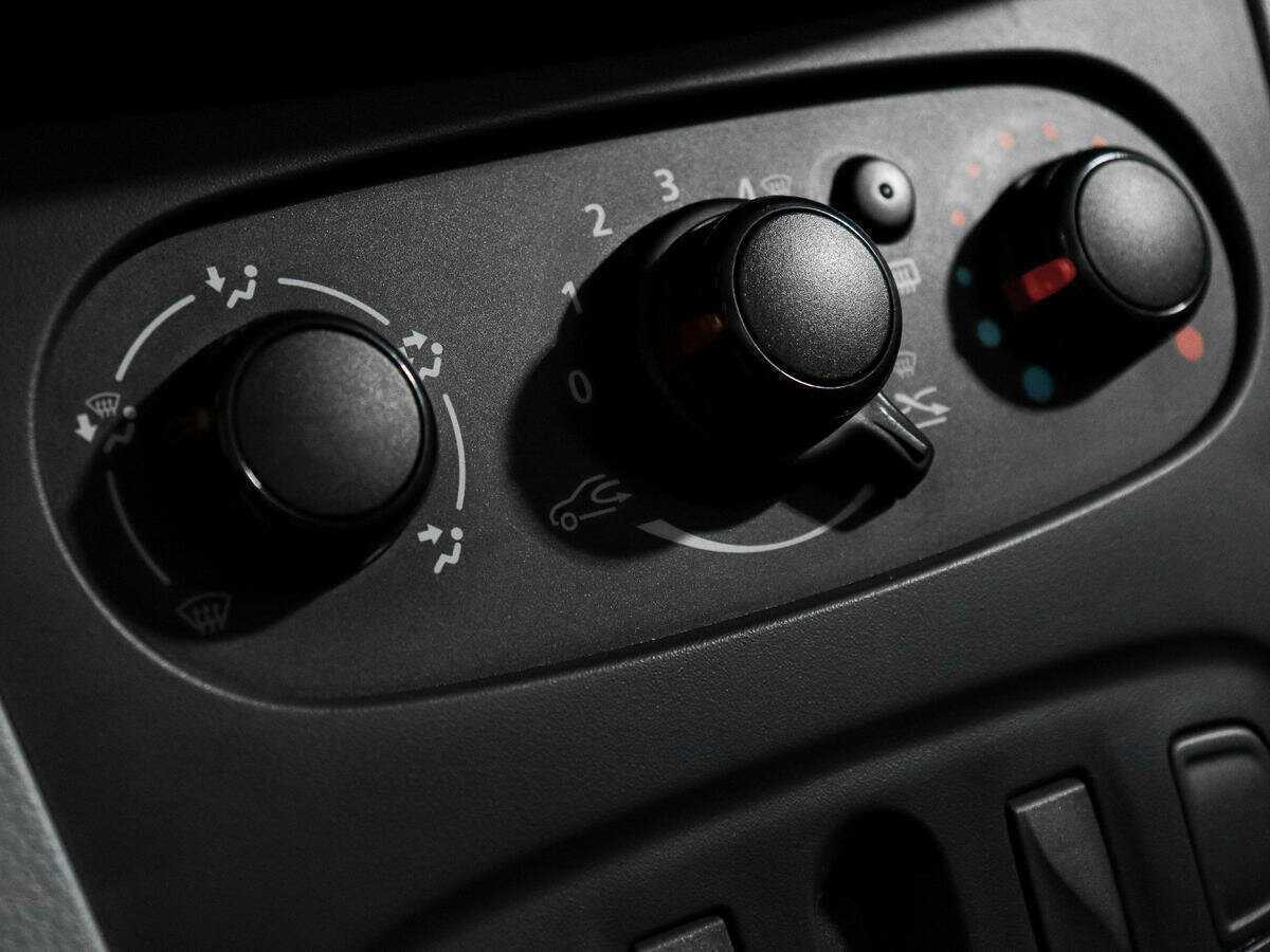 Renault Logan 2014 года с пробегом. Фото: #14