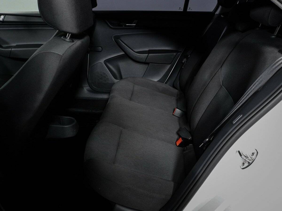 Skoda Rapid 2019 года с пробегом. Фото: #9