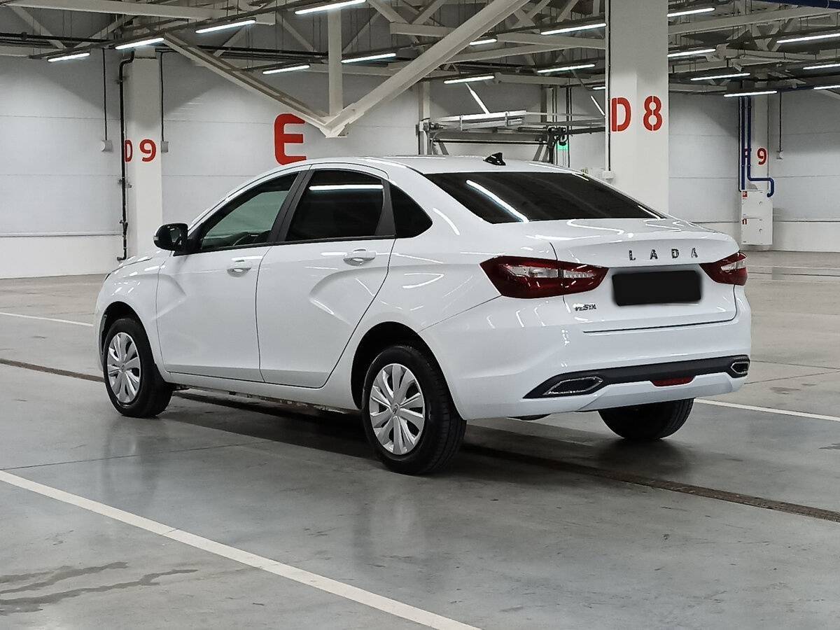 Lada (ВАЗ) Vesta 2023 года с пробегом. Фото: #6