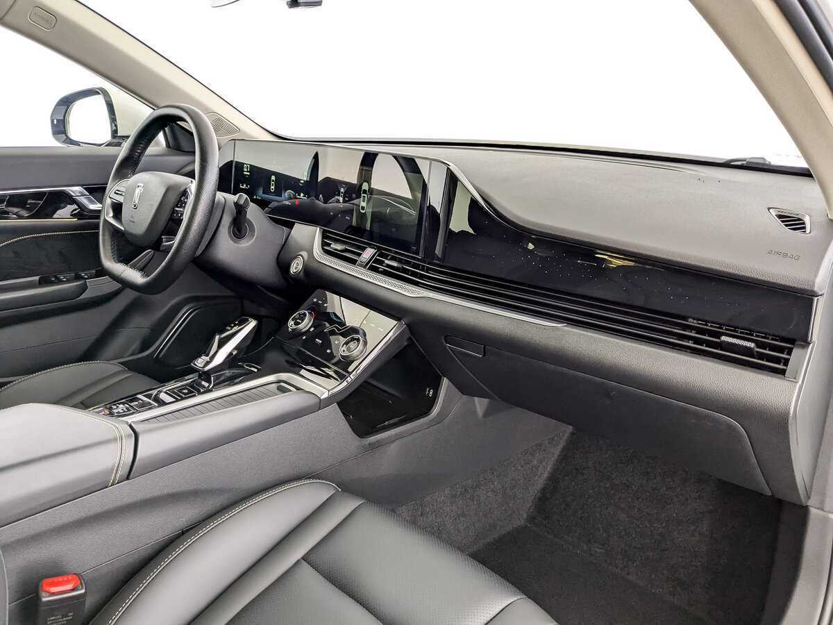 FAW Bestune B70 2023 года с пробегом. Фото: #8