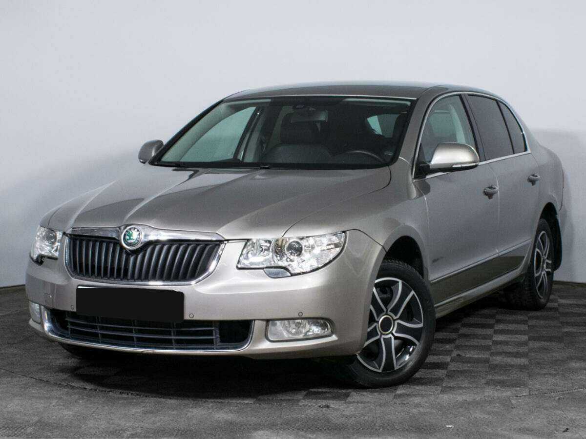 Skoda Superb 2013 года с пробегом. Фото: #0
