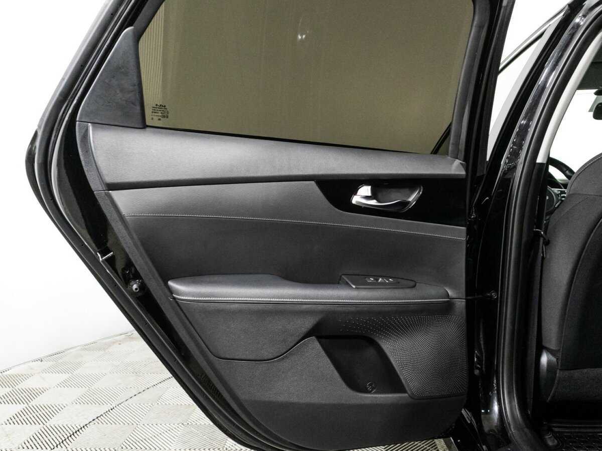 Kia Cerato 2021 года с пробегом. Фото: #25