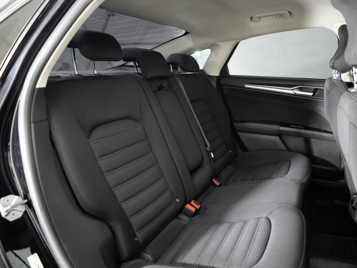 Ford Mondeo 2019 года с пробегом. Фото: #15