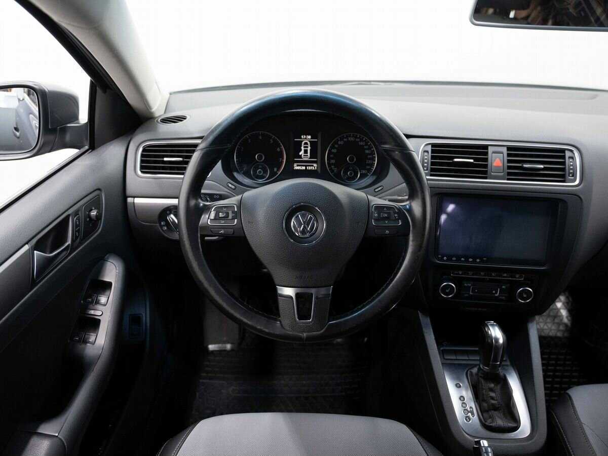 Volkswagen Jetta 2012 года с пробегом. Фото: #13