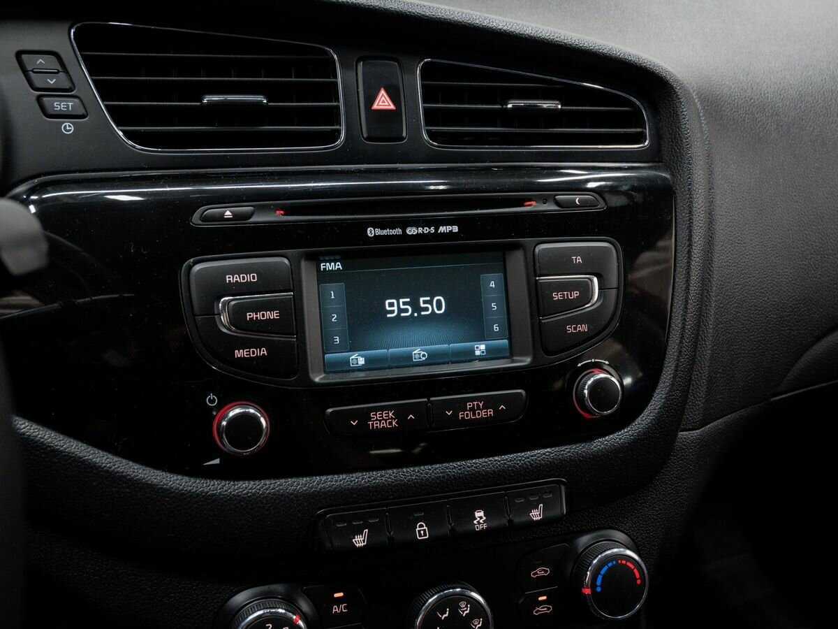 Kia Ceed 2014 года с пробегом. Фото: #19