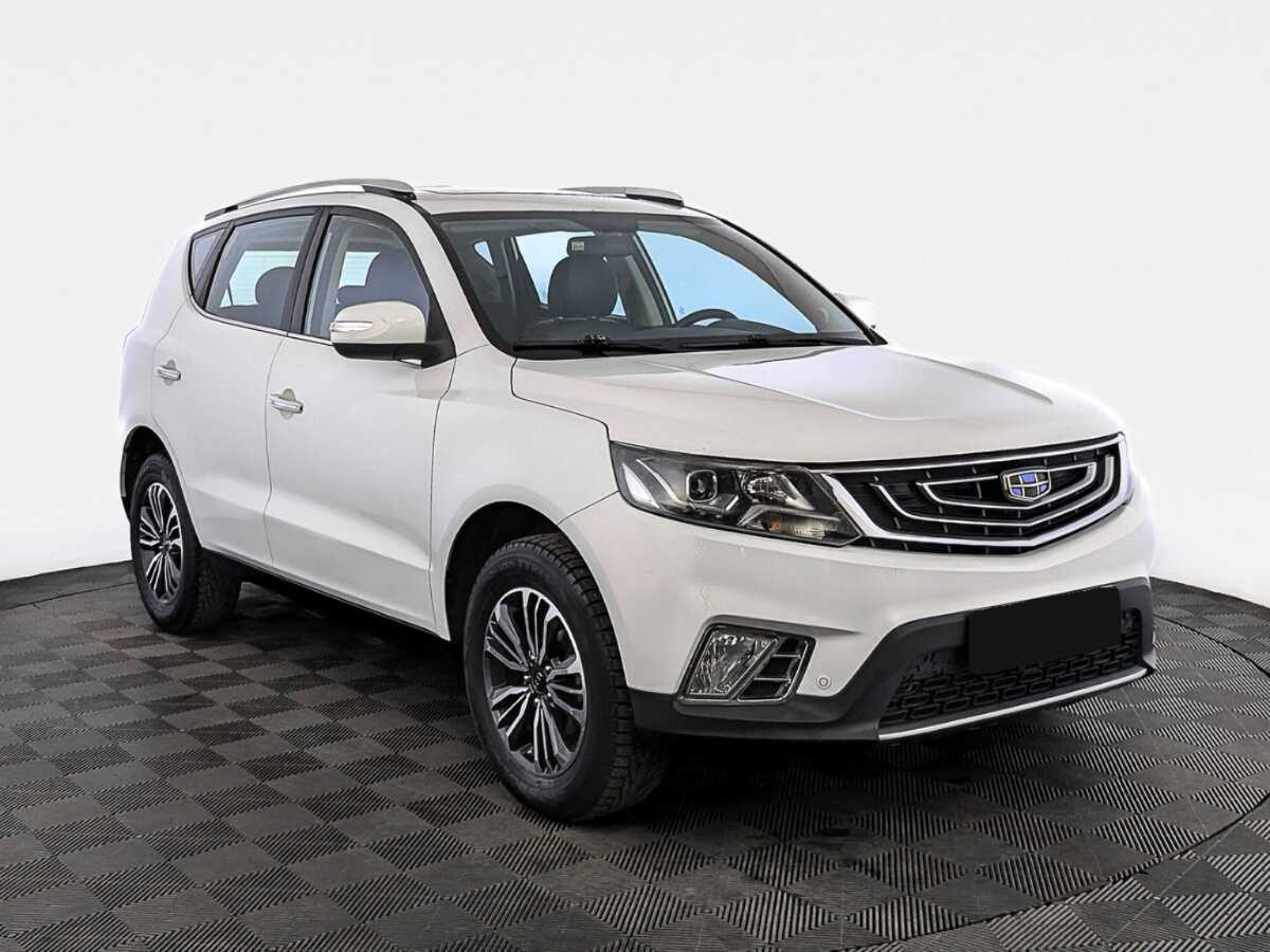Geely Emgrand X7 2018 года с пробегом. Фото: #2