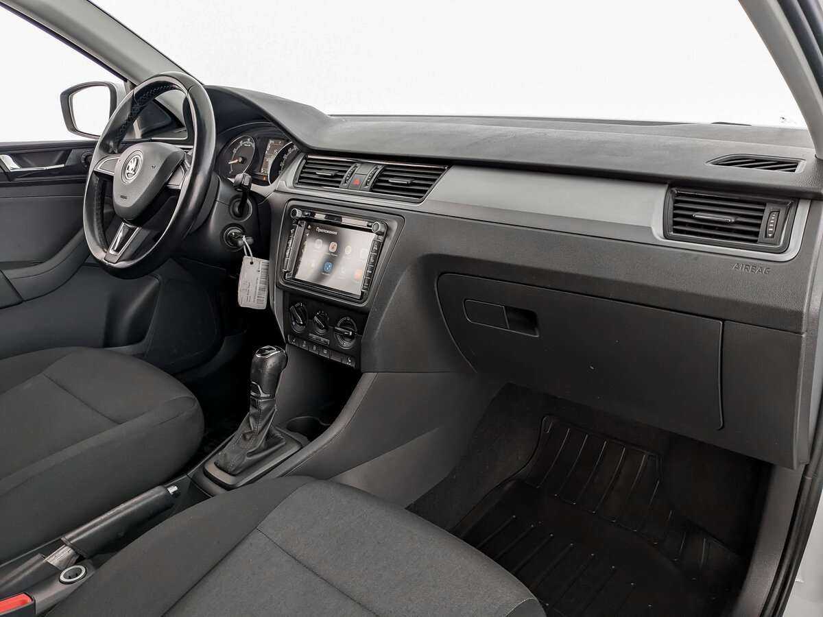 Skoda Rapid 2018 года с пробегом. Фото: #10