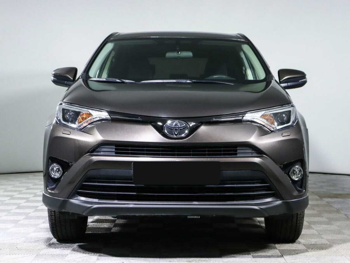 Toyota RAV4 2018 года с пробегом. Фото: #1