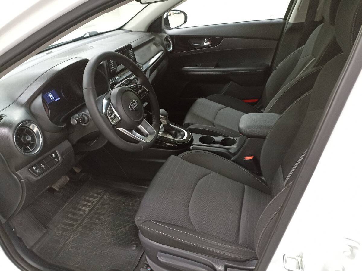 Kia Cerato 2019 года с пробегом. Фото: #15