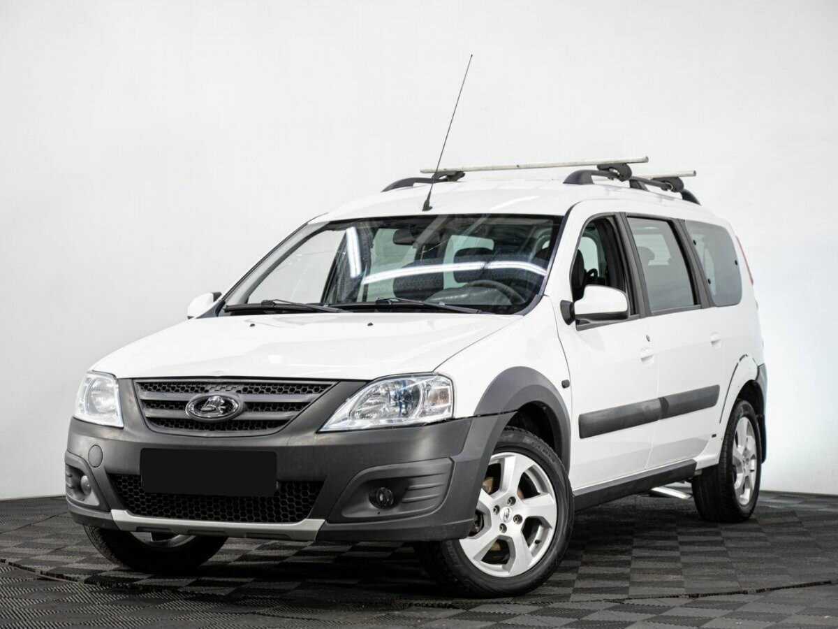 Lada (ВАЗ) Largus 2020 года с пробегом. Посмотреть фото