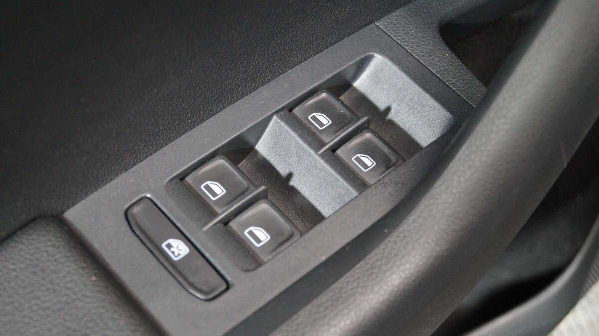 Skoda Octavia 2014 года с пробегом. Фото: #7