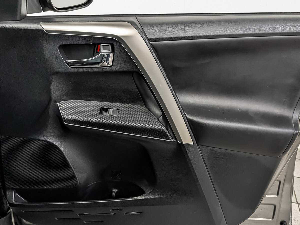 Toyota RAV4 2014 года с пробегом. Фото: #23