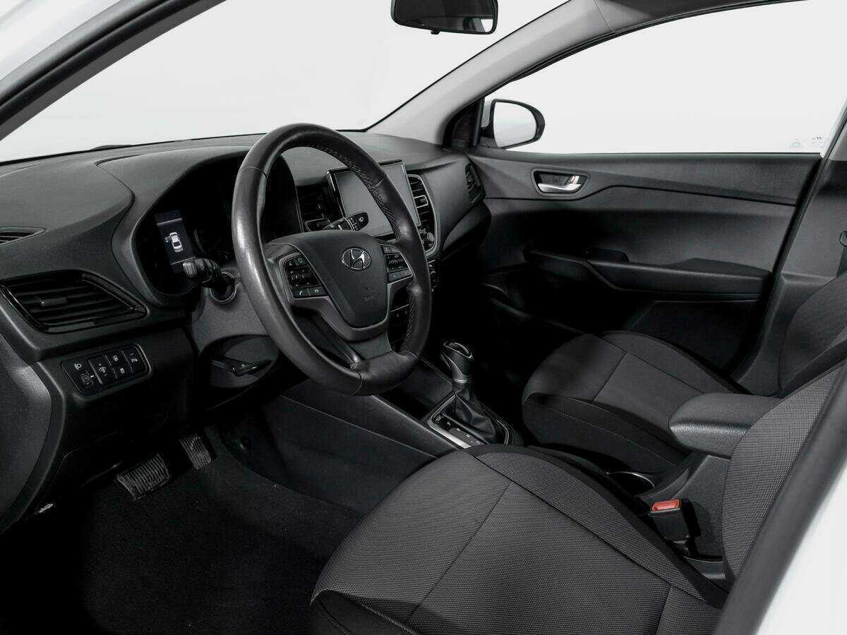 Hyundai Solaris 2021 года с пробегом. Фото: #13