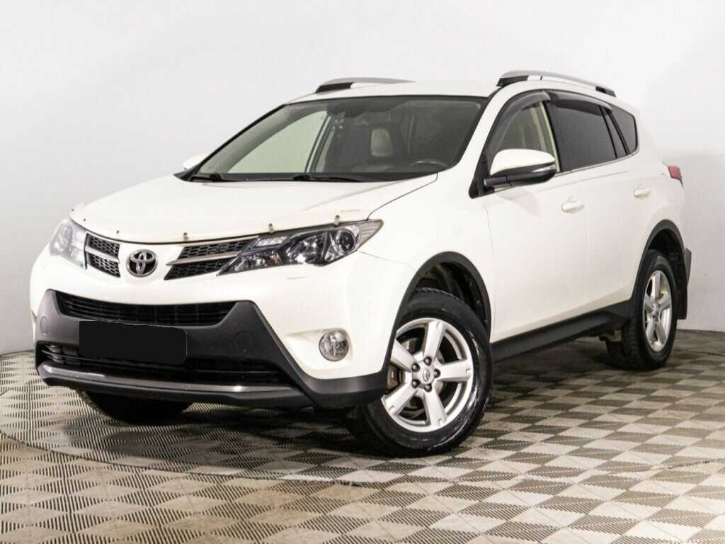 Toyota RAV4 2013 года с пробегом. Посмотреть фото
