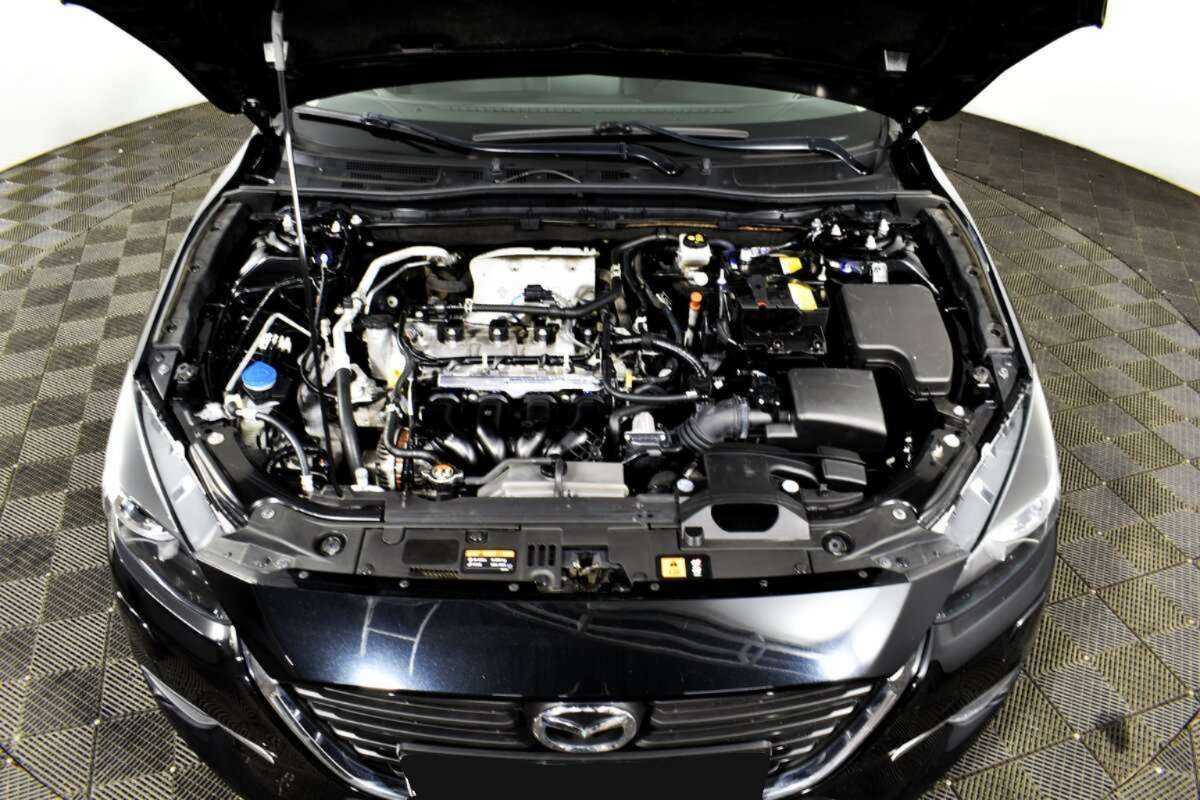 Mazda 3 2017 года с пробегом. Фото: #6