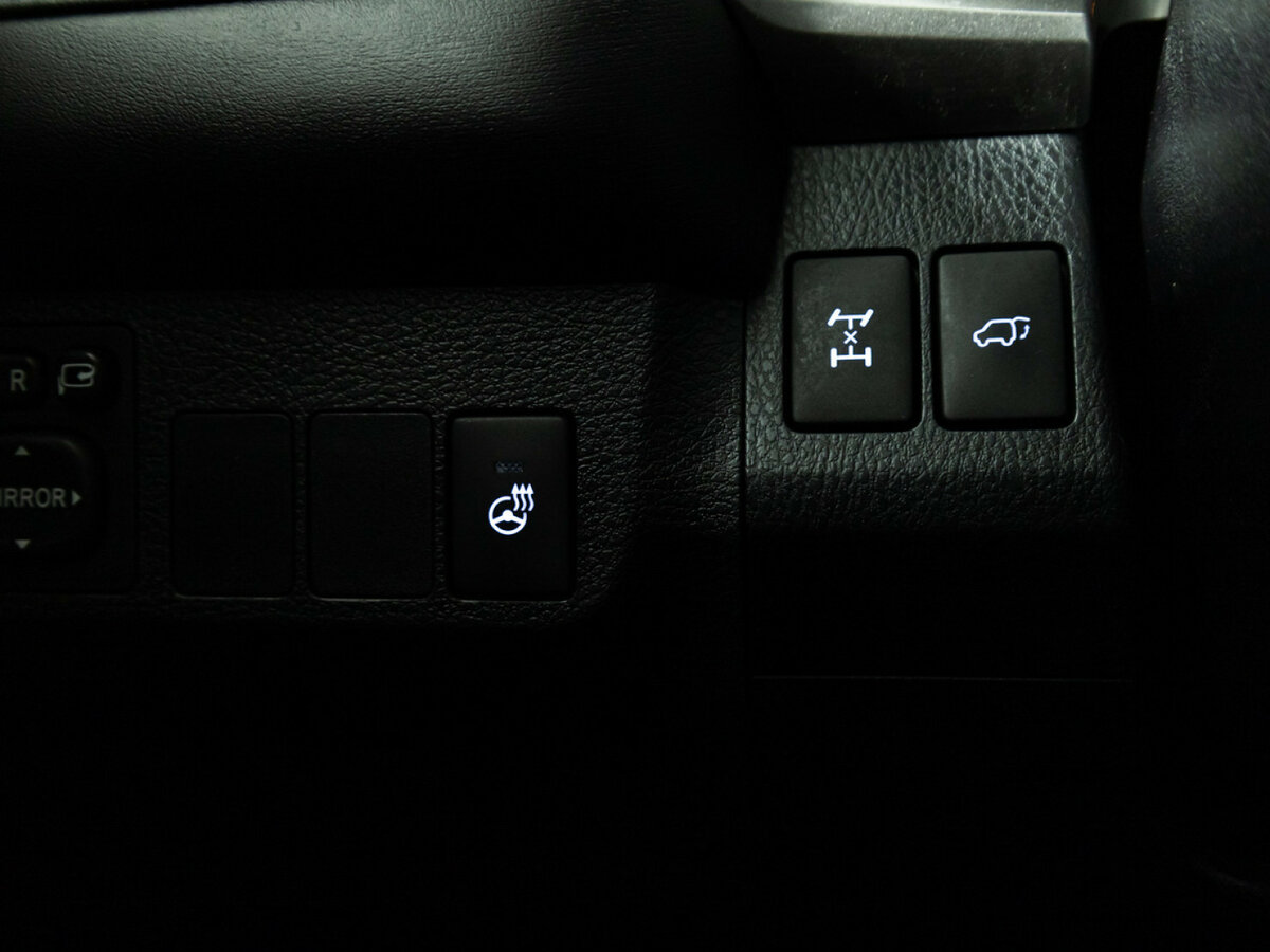 Toyota RAV4 2018 года с пробегом. Фото: #12