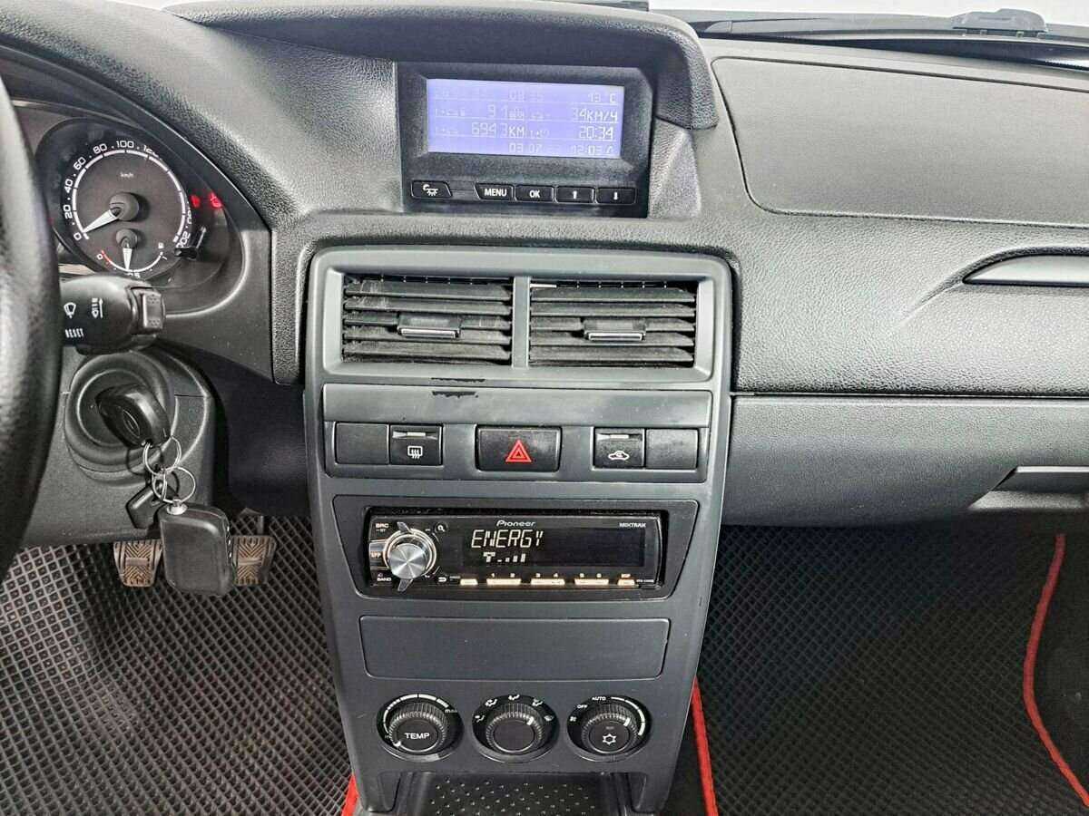 Lada (ВАЗ) Priora 2017 года с пробегом. Фото: #12