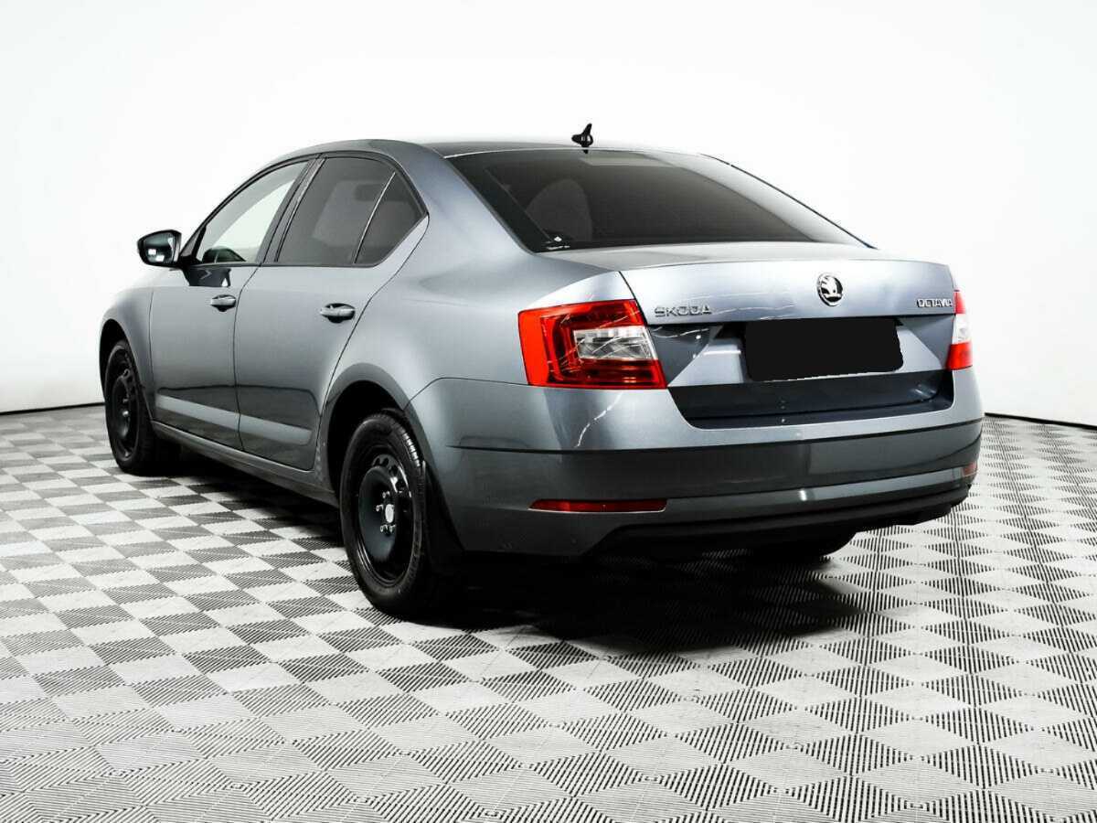 Skoda Octavia 2019 года с пробегом. Фото: #6