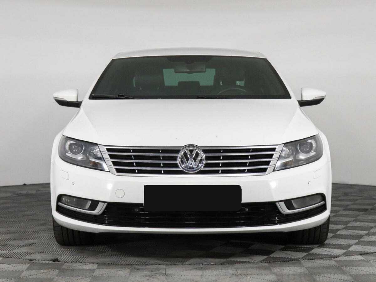 Volkswagen Passat CC 2013 года с пробегом. Фото: #1