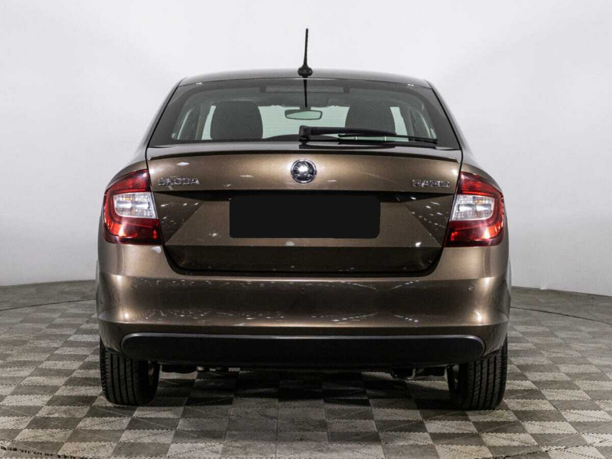 Skoda Rapid 2018 года с пробегом. Фото: #5