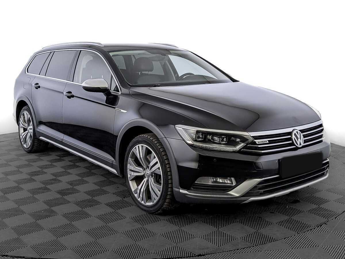 Volkswagen Passat 2018 года с пробегом. Фото: #2