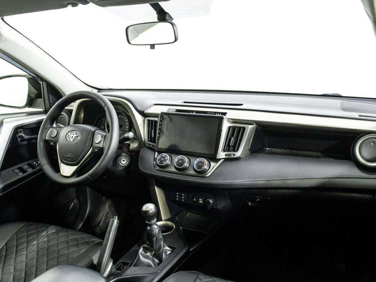 Toyota RAV4 2013 года с пробегом. Фото: #8