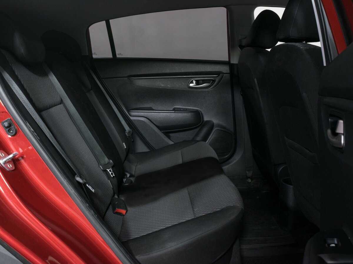 Kia Rio 2018 года с пробегом. Фото: #9