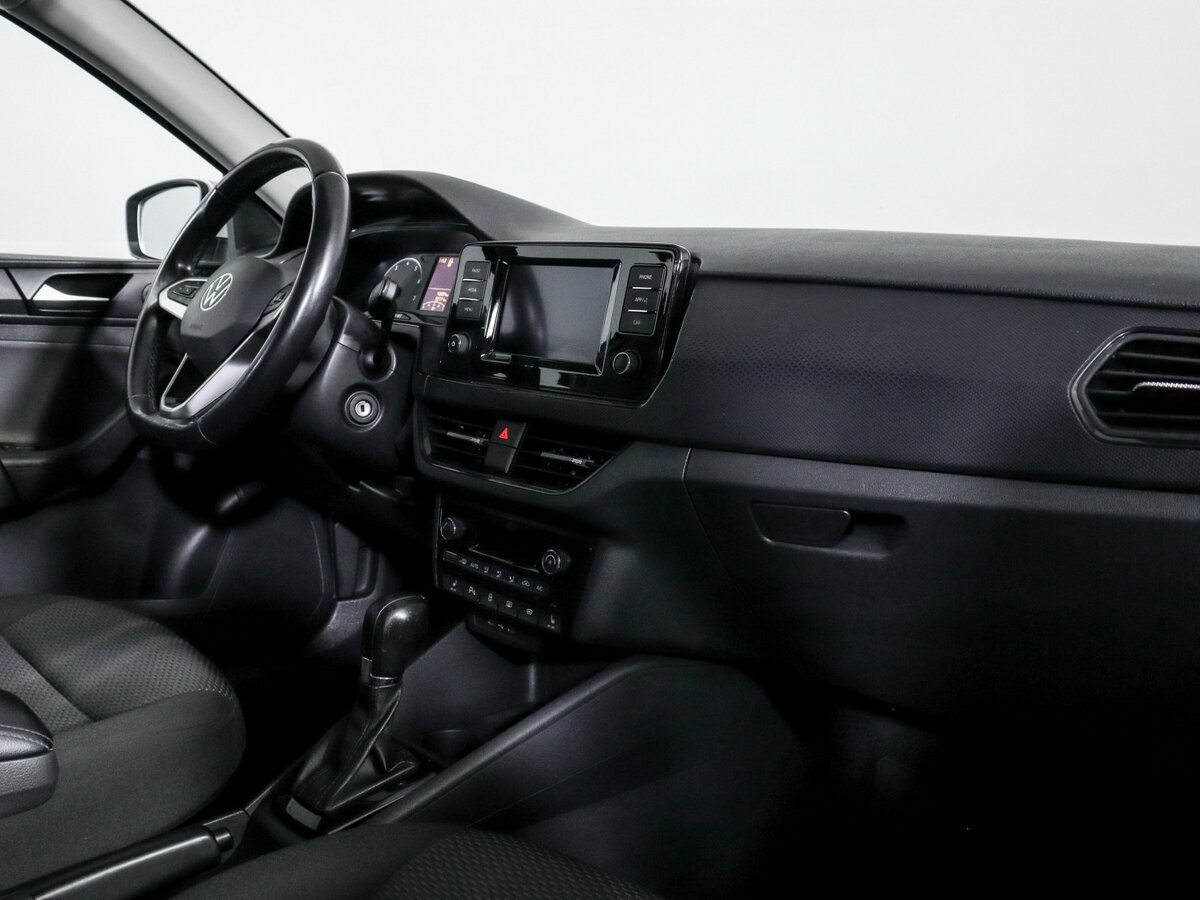 Volkswagen Polo 2021 года с пробегом. Фото: #6