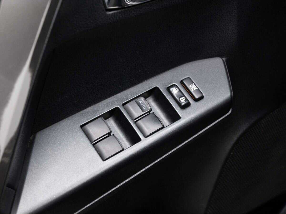 Toyota RAV4 2017 года с пробегом. Фото: #16