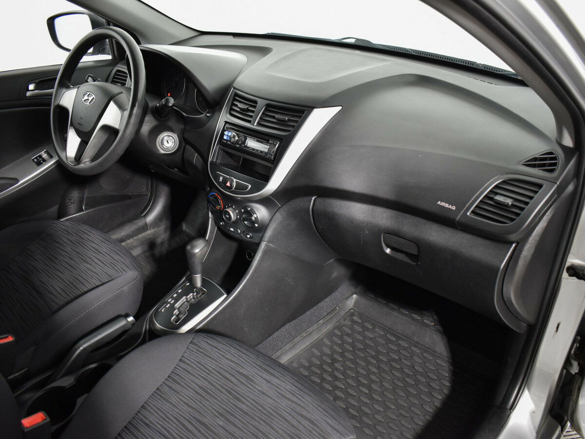 Hyundai Solaris 2015 года с пробегом. Фото: #11