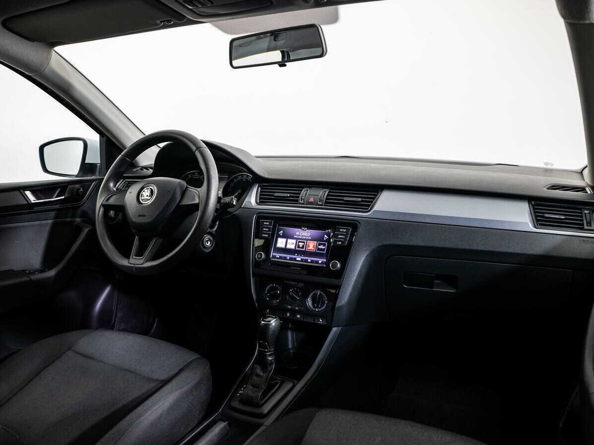 Skoda Rapid 2018 года с пробегом. Фото: #8