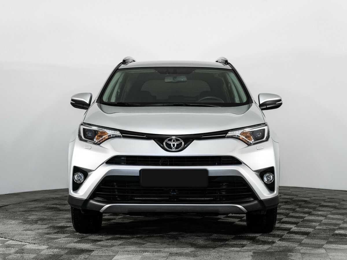 Toyota RAV4 2017 года с пробегом. Фото: #1