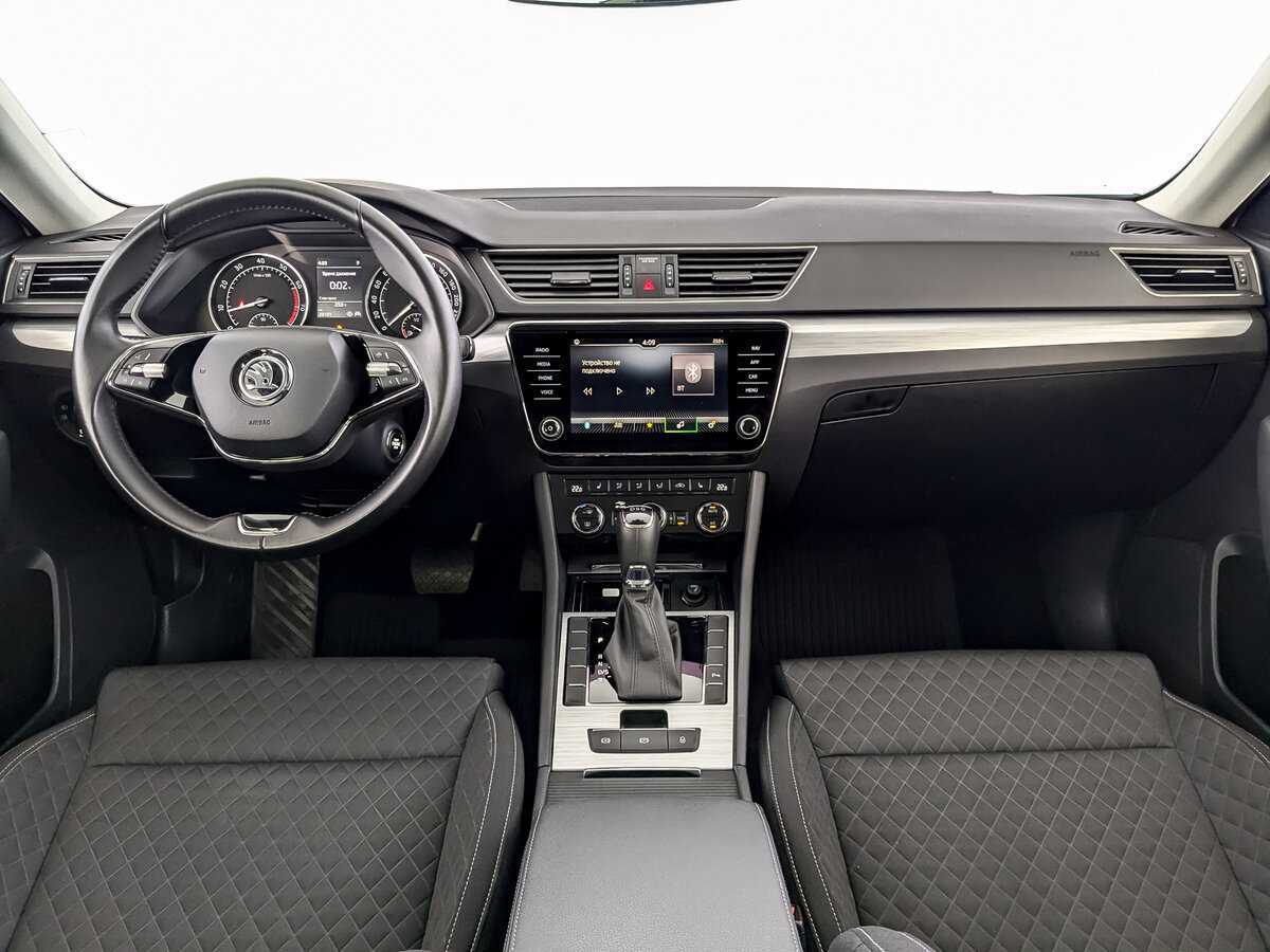 Skoda Superb 2021 года с пробегом. Фото: #11