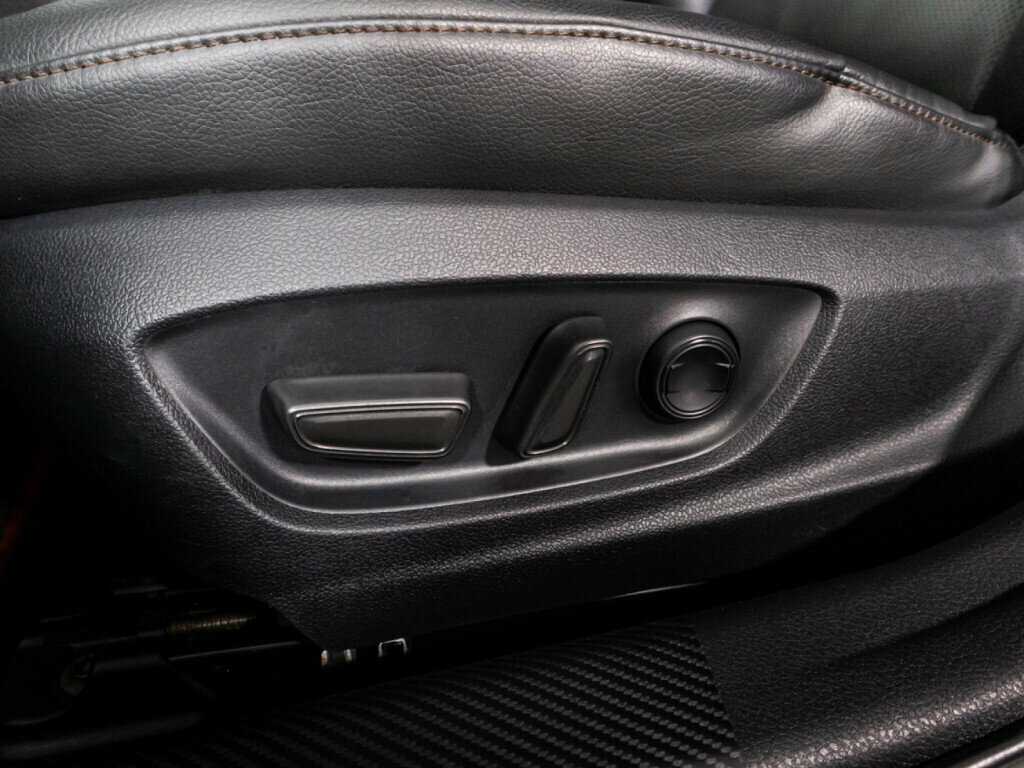 Toyota Camry 2020 года с пробегом. Фото: #16