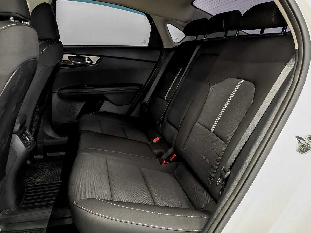 Kia Cerato 2019 года с пробегом. Фото: #11