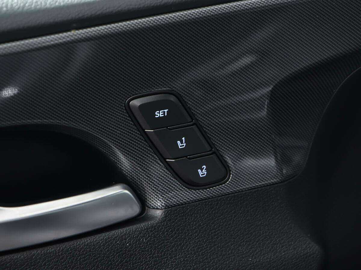 Hyundai Santa Fe 2021 года с пробегом. Фото: #18