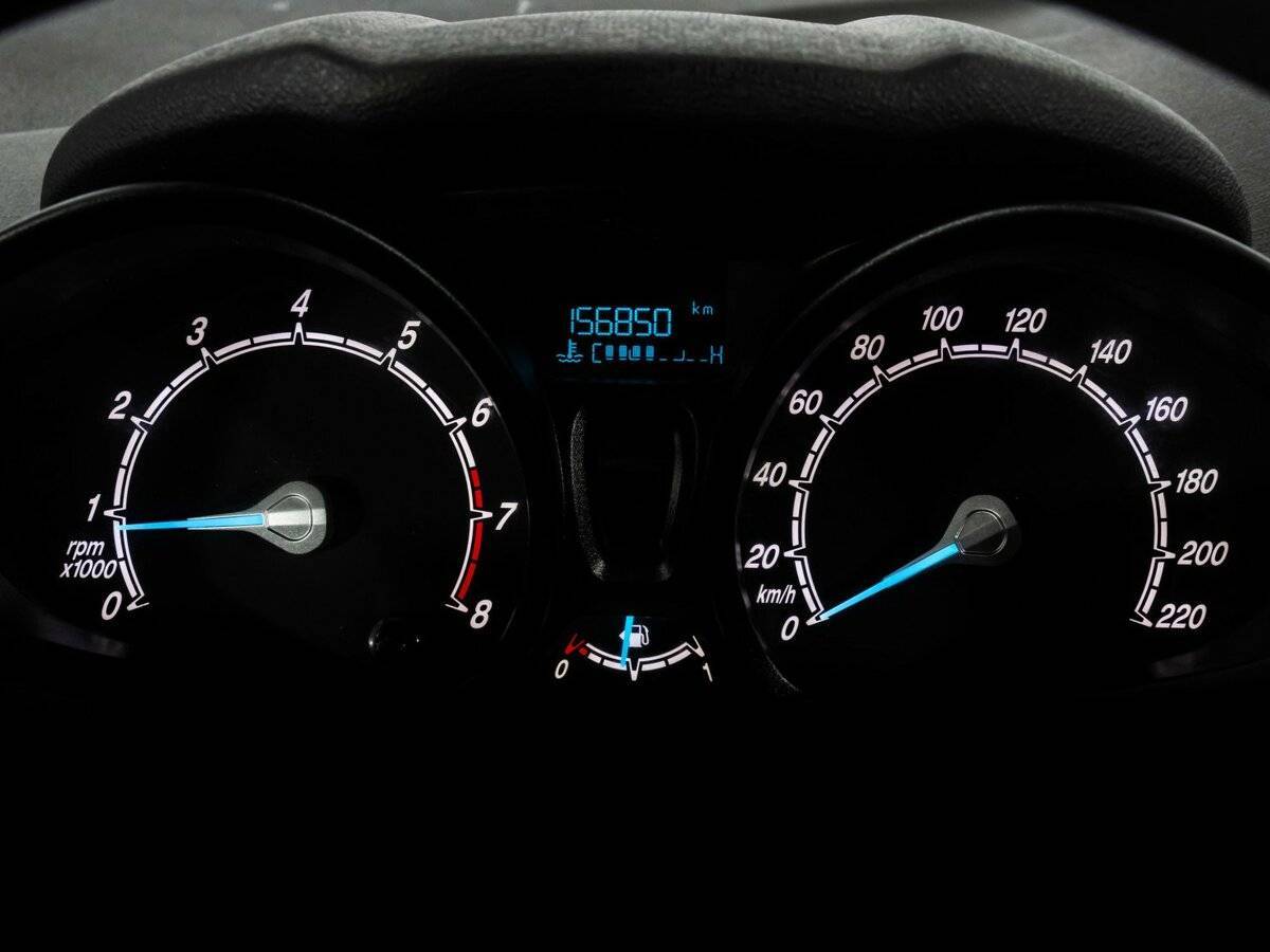 Ford Fiesta 2015 года с пробегом. Фото: #16