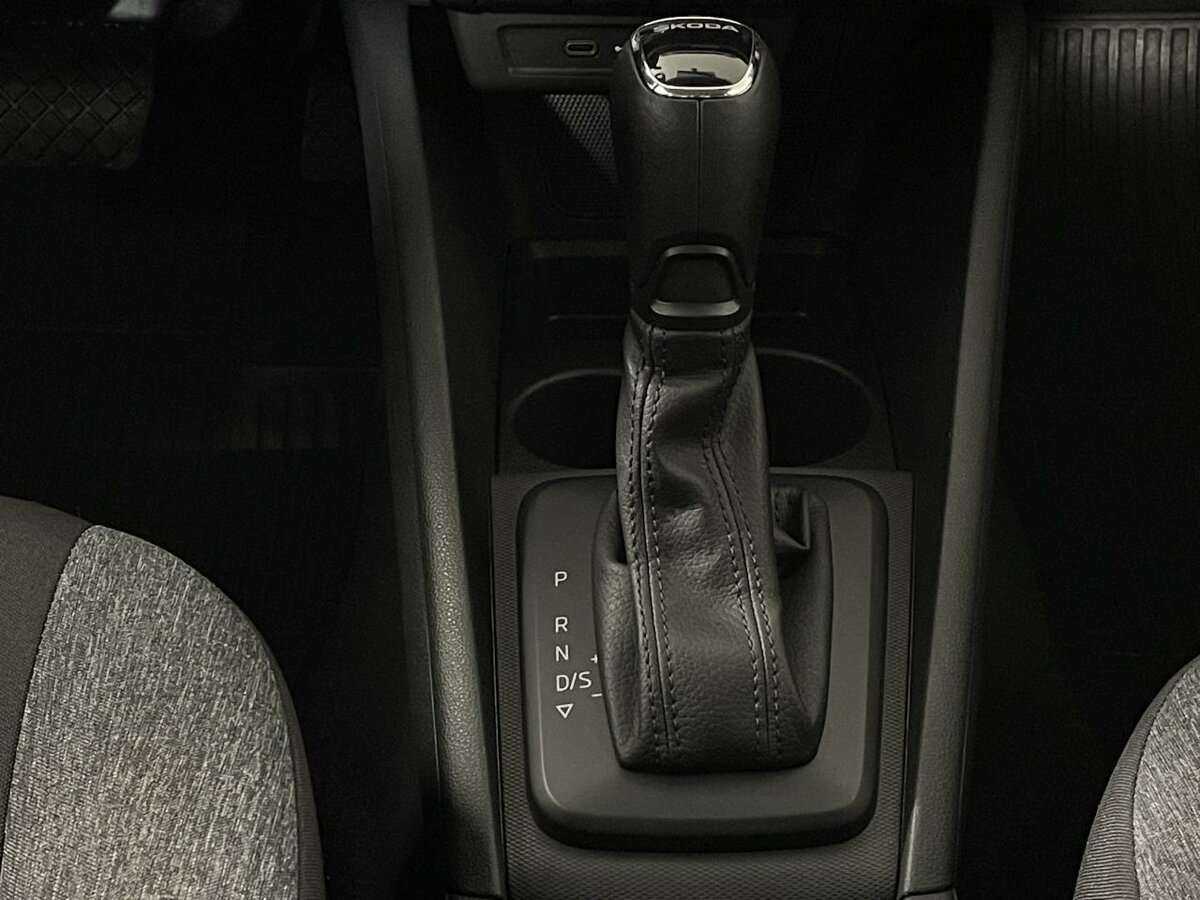Skoda Rapid 2020 года с пробегом. Фото: #12