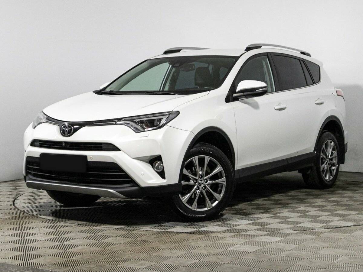 Toyota RAV4 2018 года с пробегом. Фото: #0