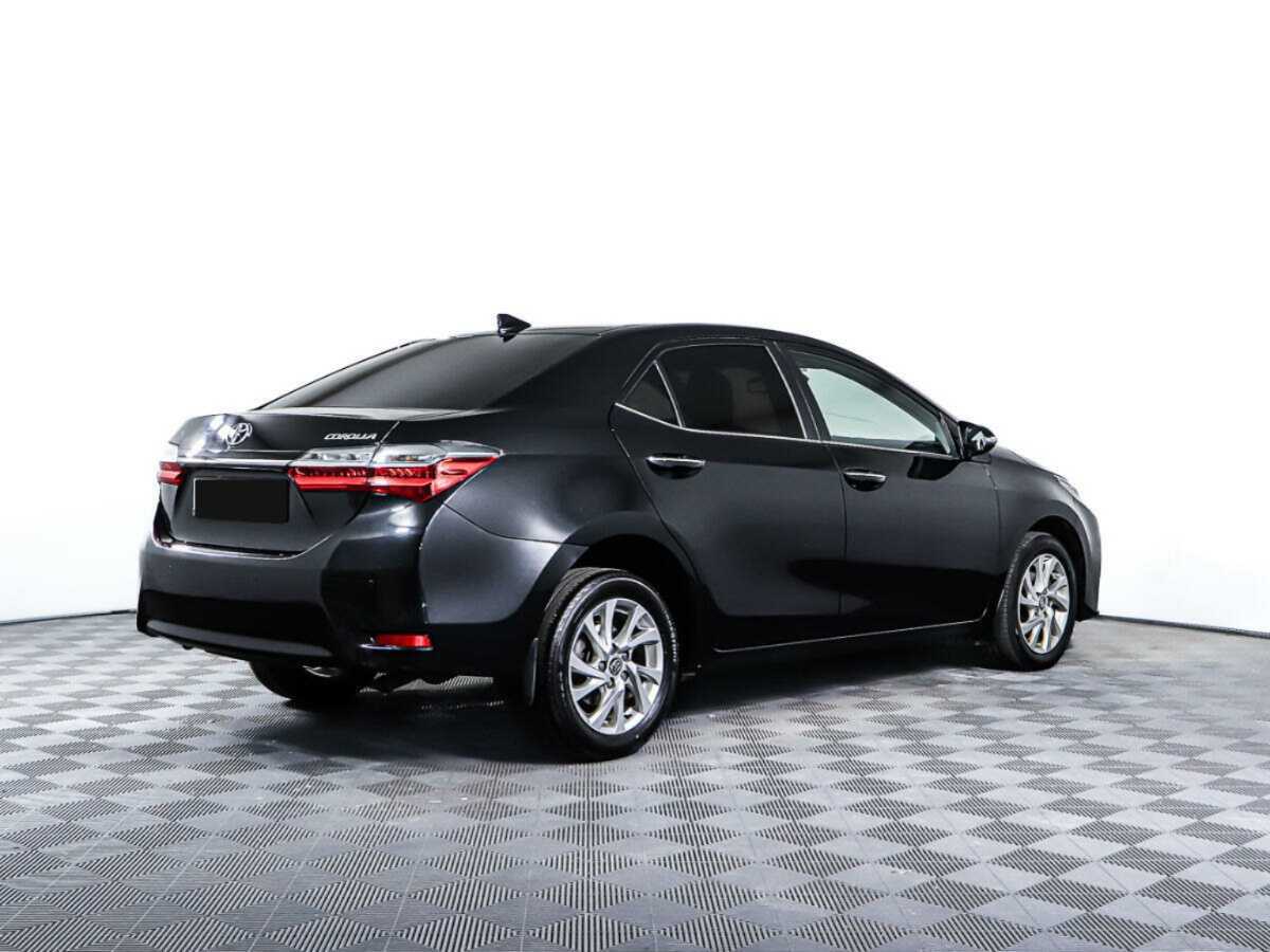 Toyota Corolla 2017 года с пробегом. Фото: #4